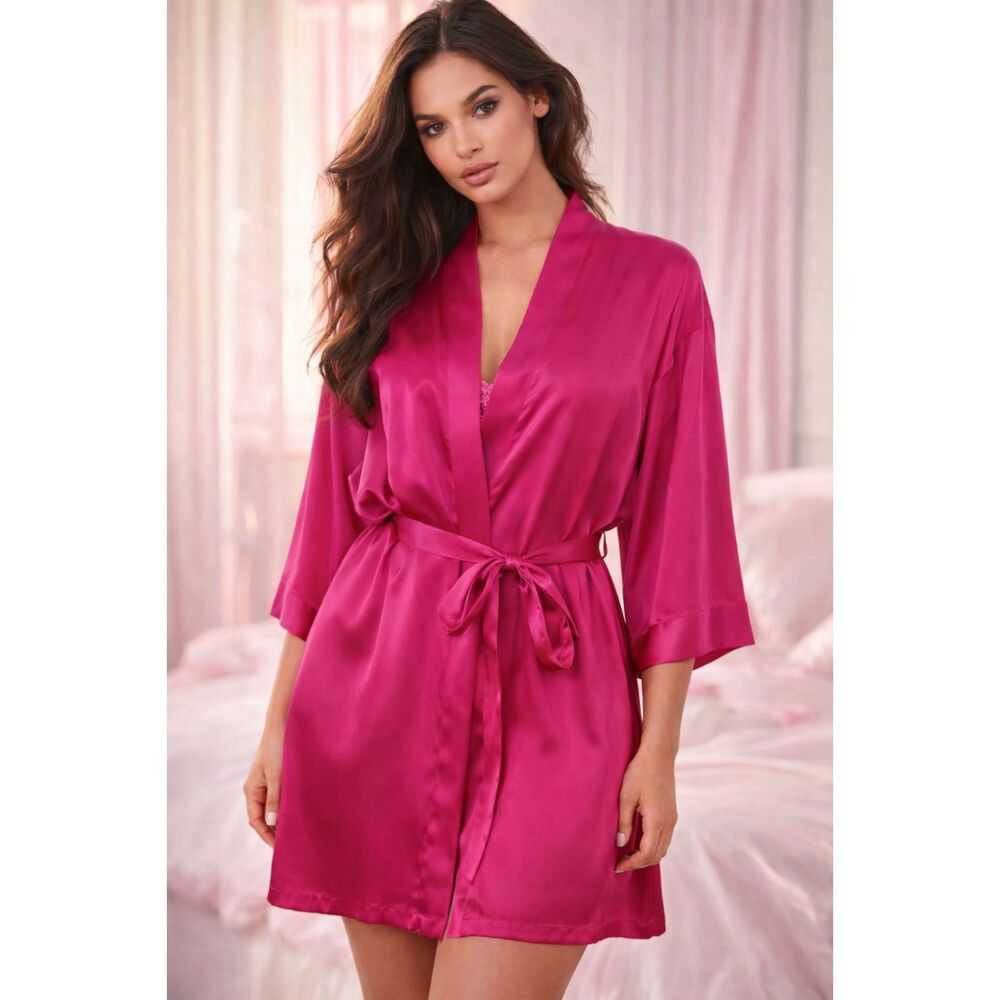 Victoria’s Secret Fuchsia Satin Kimono Robe Belted Silky Luxe Glam Size M/L Wrap